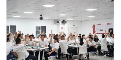 用教育將人才和企業(yè)鏈接，是創(chuàng)世紀(jì)商學(xué)院的使命